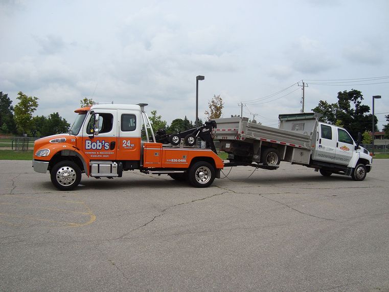 flatbed tow truck